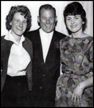 Lois Hollands, Ray and his daughter Patti